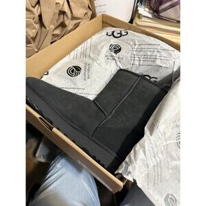 UGG Classic Short II Boot for Women, Size 10 - Black